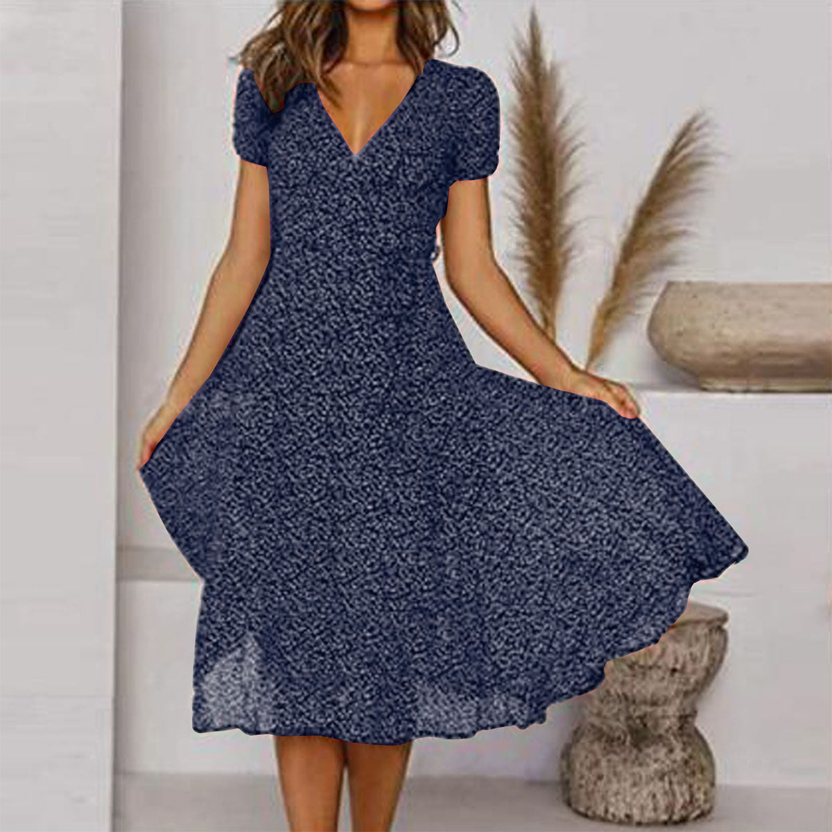 🌈👗 Sleva 50%🔥【40-100kg】Рокля с къс ръкав, V-образно деколте и флорален десен на точки, големи размери ✅️Плащане при доставка