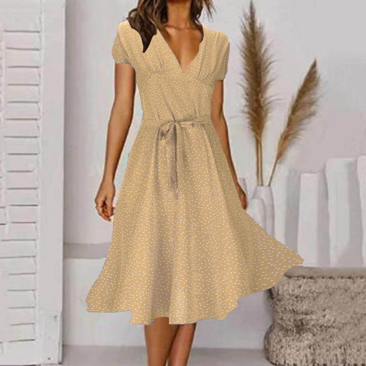 🌈👗 Sleva 50%🔥【40-100kg】Рокля с къс ръкав, V-образно деколте и флорален десен на точки, големи размери ✅️Плащане при доставка