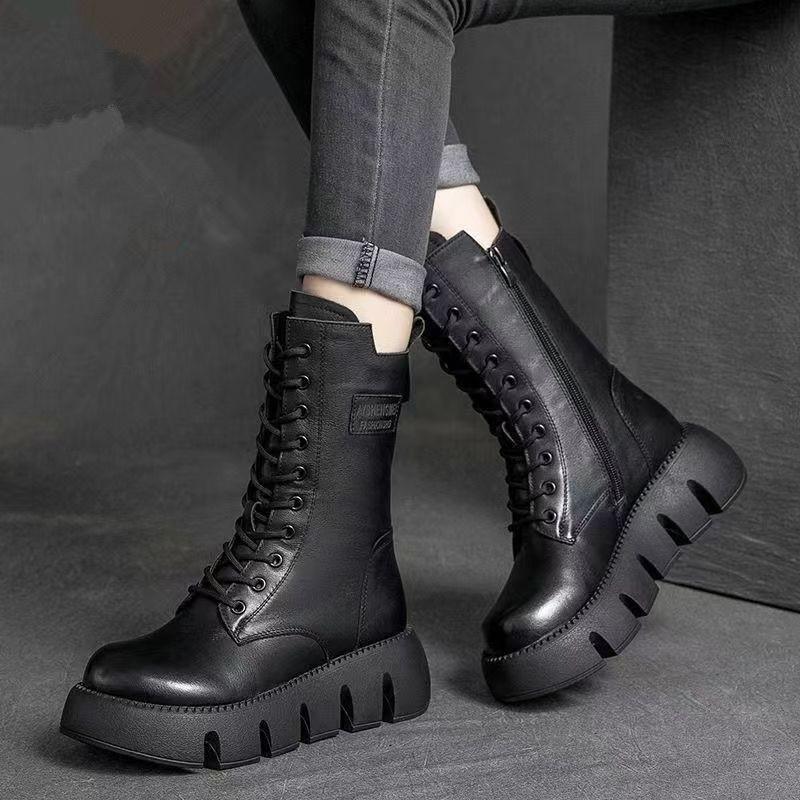 Limitovaná nabídka 42% sleva 🔥👢【35-40】Vysoce kvalitní ručně vyráběné dámské měkké kožené kozačky s tlustou podrážkou, podzim–zima nová kolekce