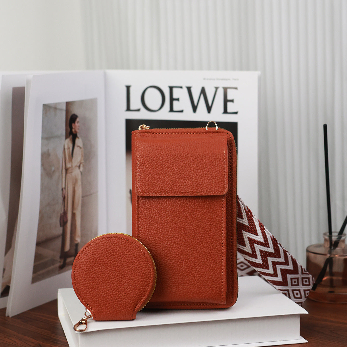 👜 50% sleva🔥 Dámská crossbody taška na mobilní telefon s širokým popruhem ✅Dobírka